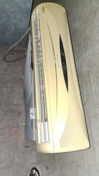 waves 1.5 ton with orginal mistubishi campareser