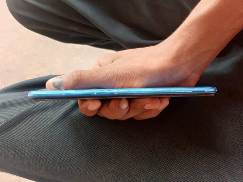 OPPO A16e 1