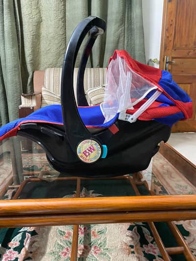 Baby Carry Nest / Infant Car Seat with Mosquito Net