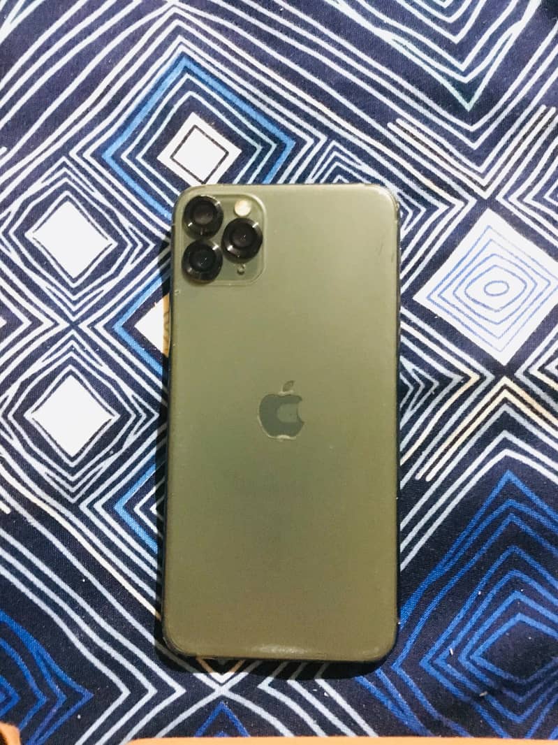 Apple iPhone 11 Pro Max 1