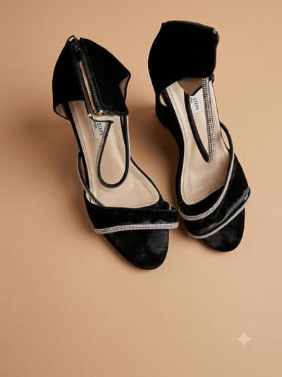 Back party heels - Size 11