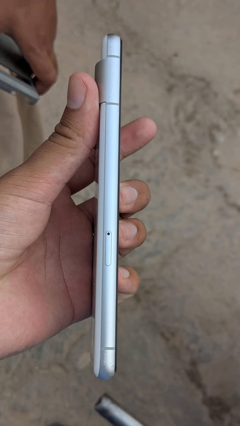 Google Pixel 7 3