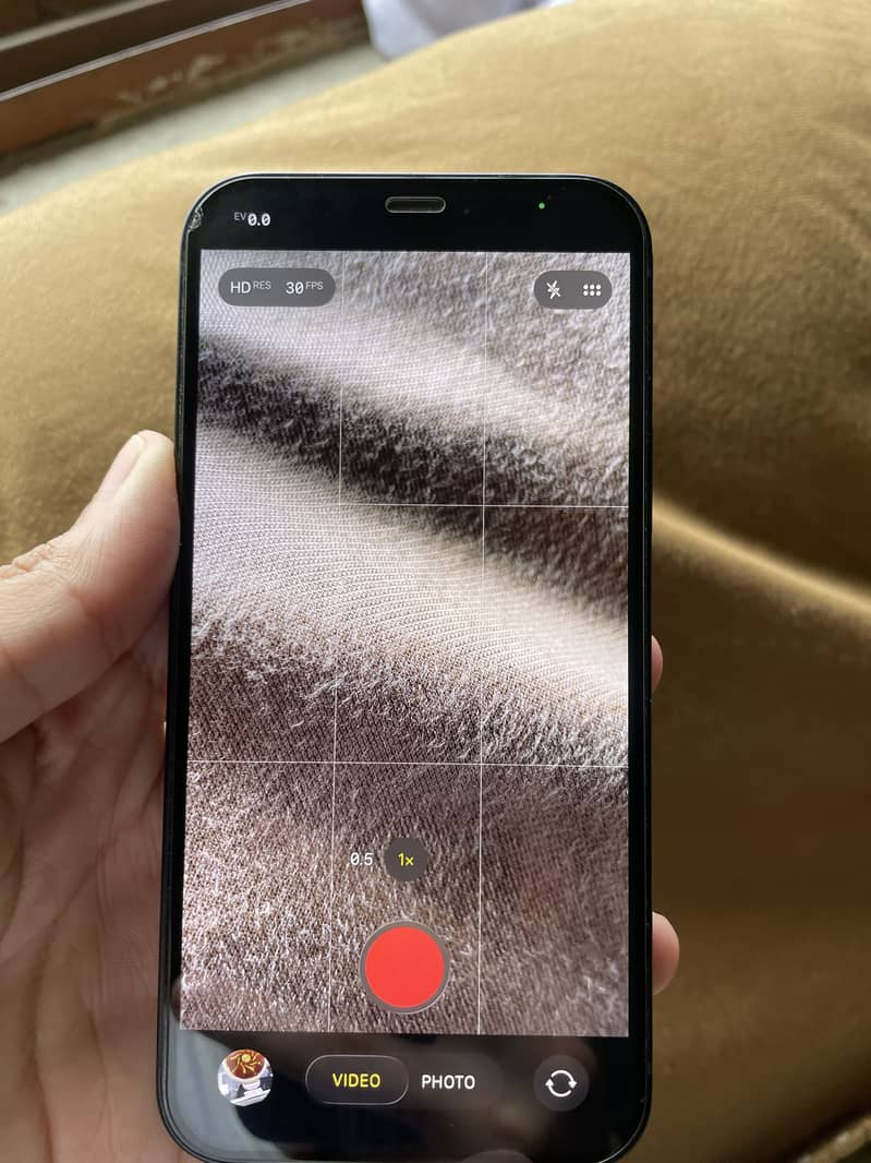 Apple iPhone 12 6
