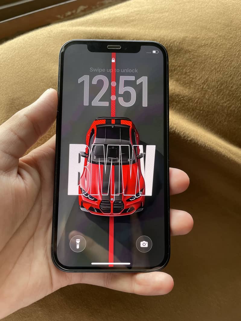 Apple iPhone 12 7