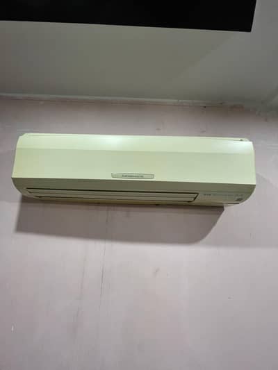 Mitsubushi AC 1.5 ton