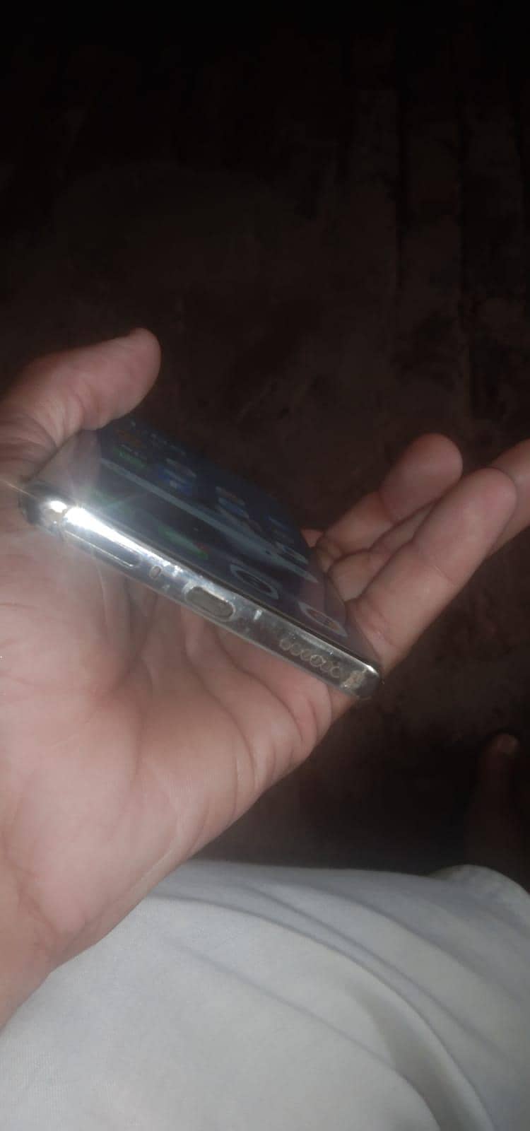 Tecno CAMON 40 Pro 4