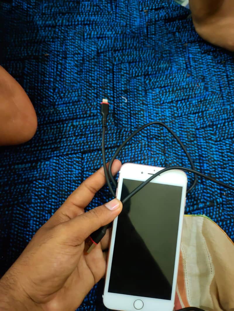 Apple iPhone 7 Plus 7
