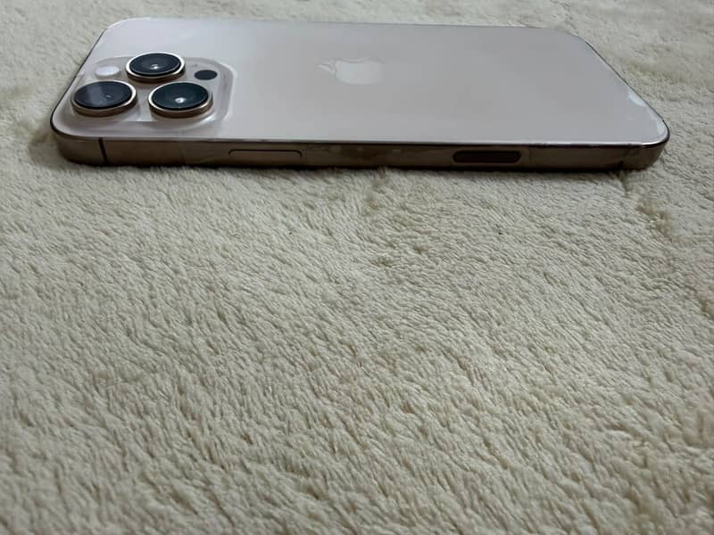 Iphone 16 pro max 1