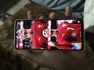 Sharp Aquos Sense