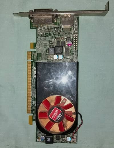 AMD RADEON R7 250 2GB DDR3 FOR SALE