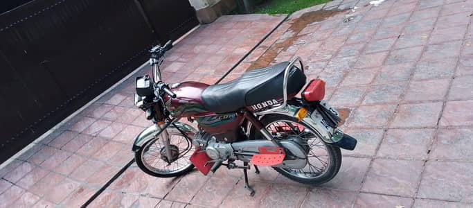 HONDA CD70 22/23