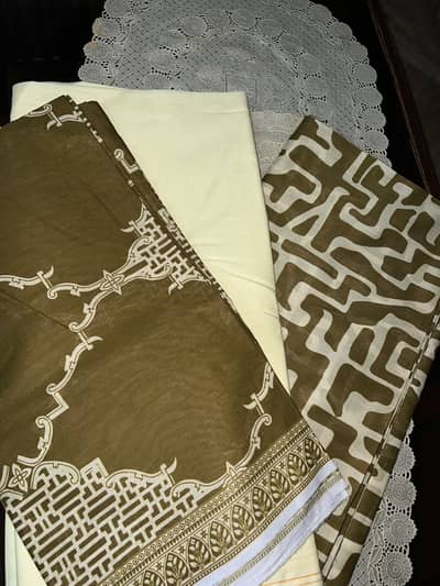 Branded lawn 3 pcs suit