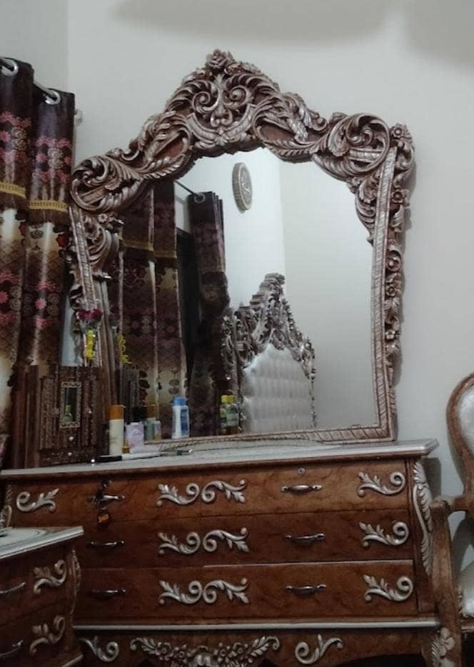 Bed with side table 2,, showcase, dressing, Table with mirror 3