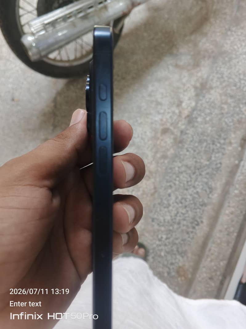 Apple iPhone 15 Pro Max 5