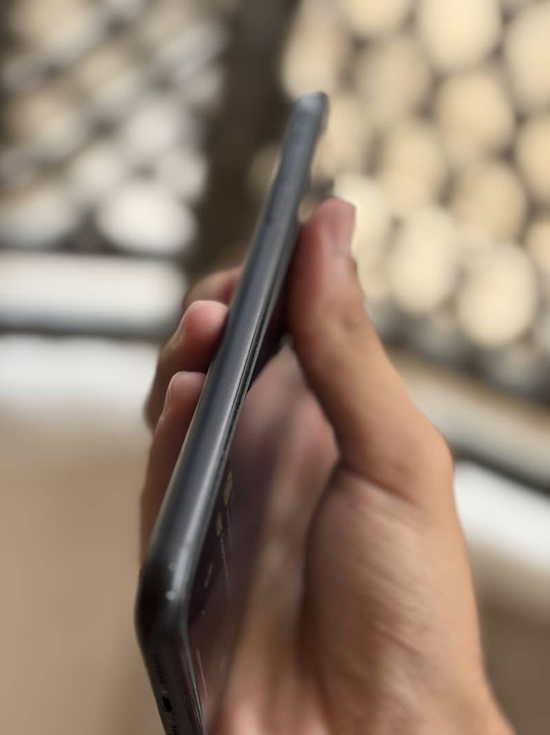 iPhone XR 2