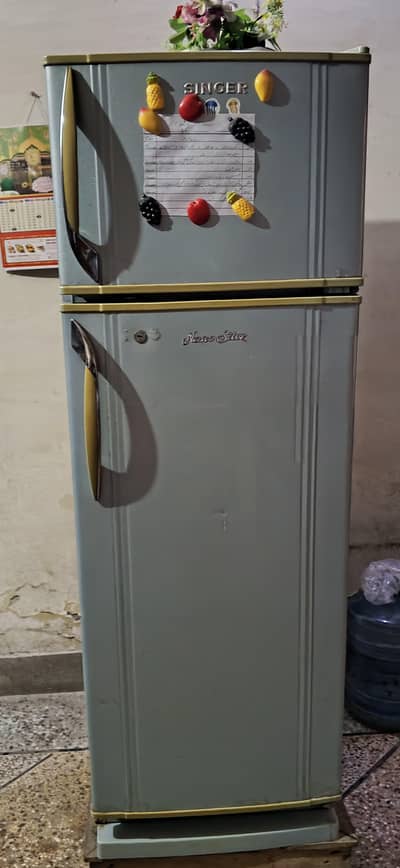 Singer fridge Total Geniun for sale