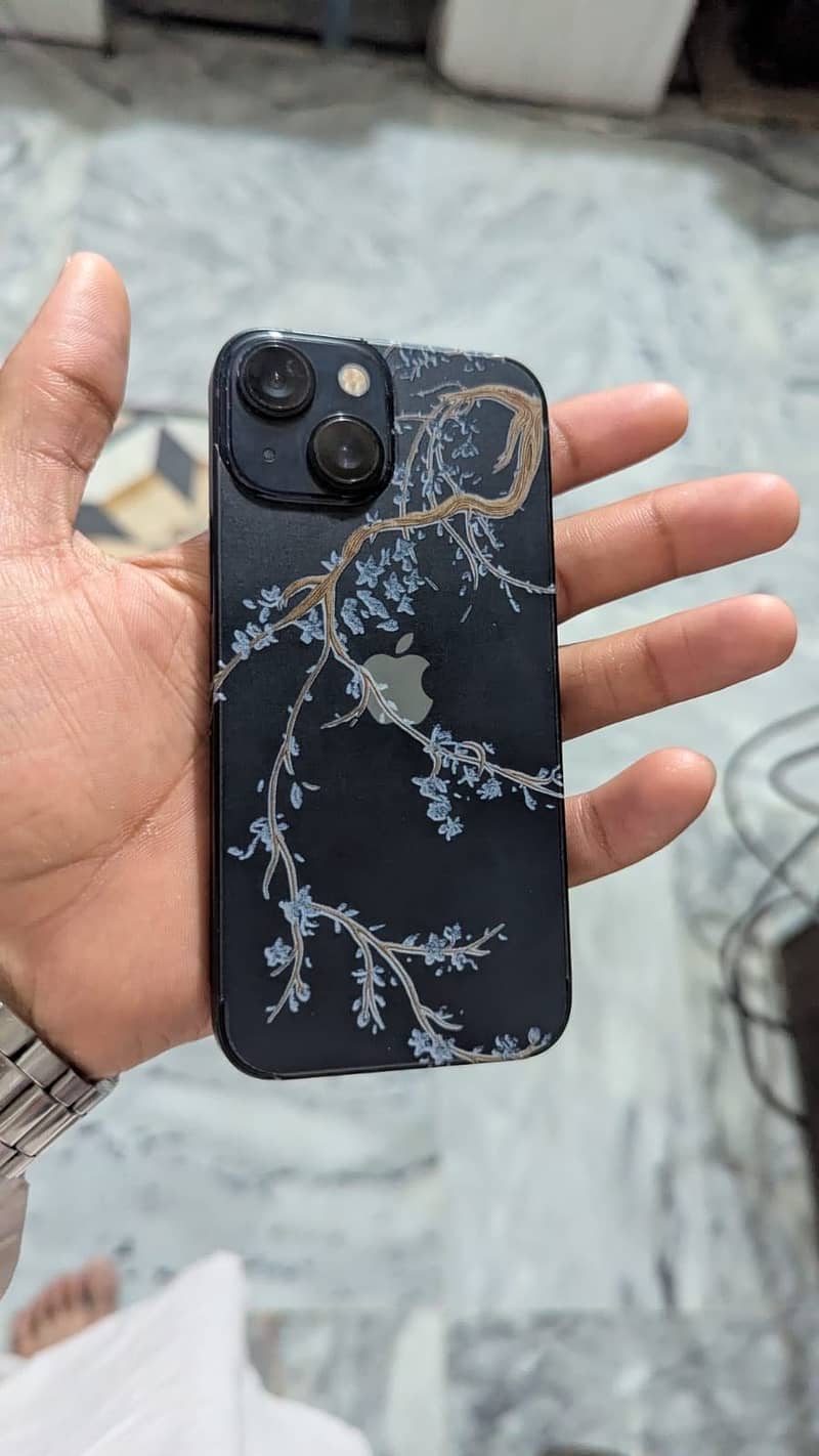 Apple iPhone 13 mini 7