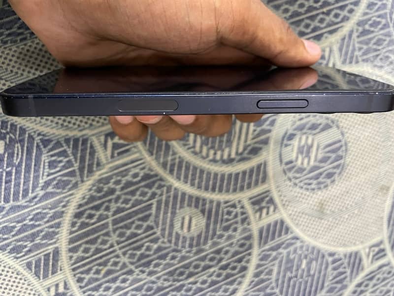 Apple iPhone 12 0