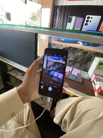 Apple iPhone 7 Plus