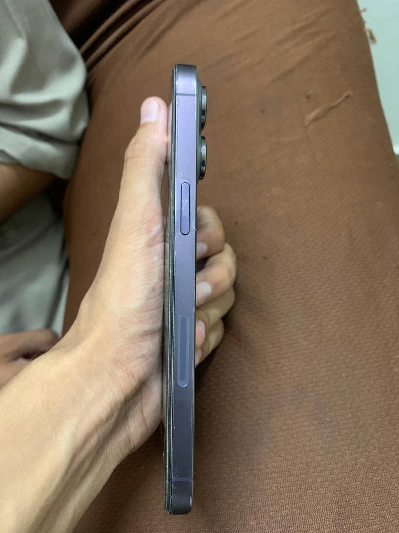 Apple iPhone 14 Pro Max 3