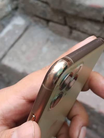 Apple iPhone 11 Pro