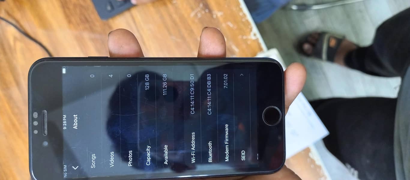 Apple iPhone SE 0