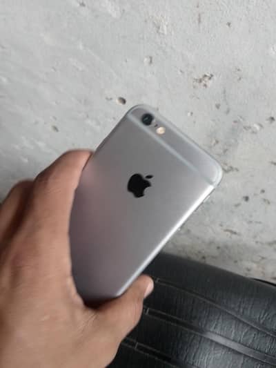 Apple iPhone 6