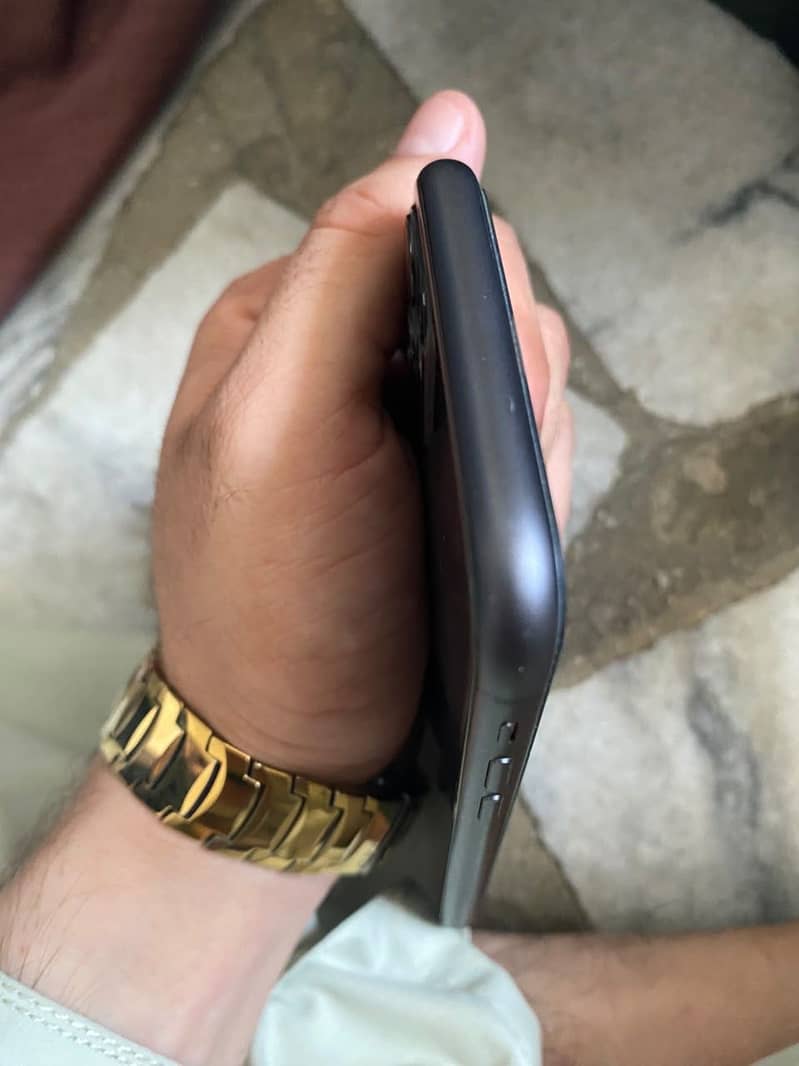 Apple iPhone 11 5