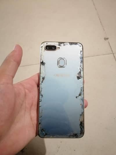 OPPO F9 4.64gb