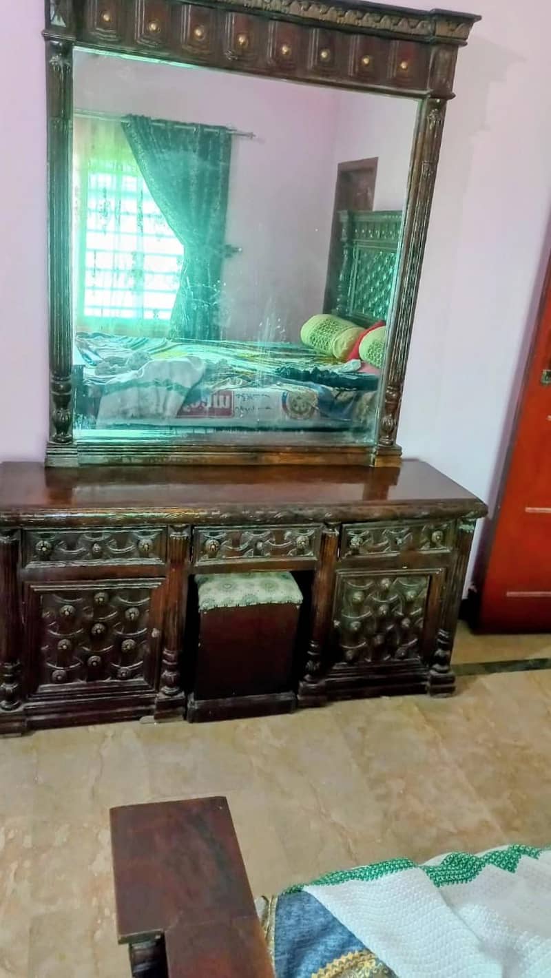 dressing table chinnoti 3