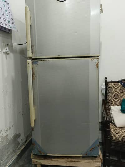 Haire old but in working condition