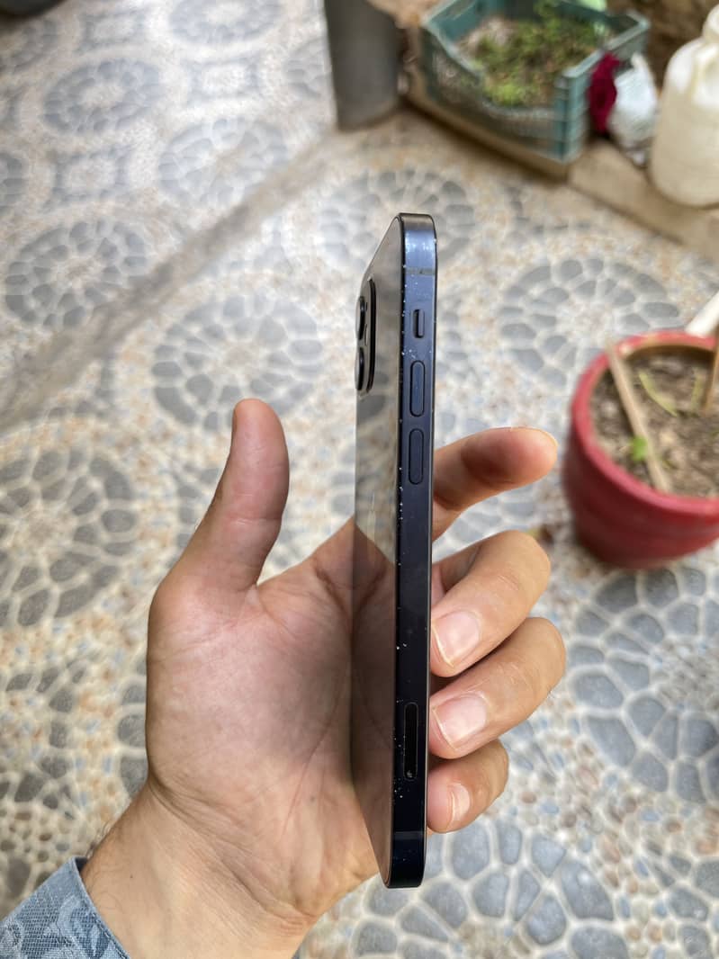 Iphone 12 2