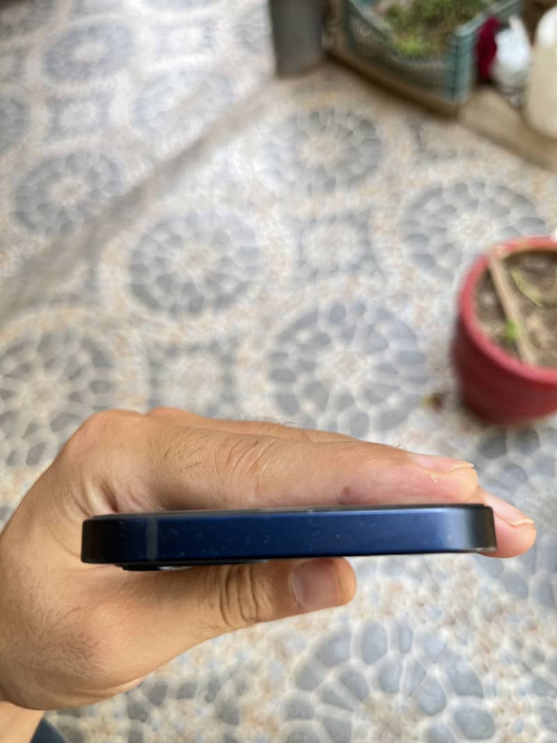 Iphone 12 5