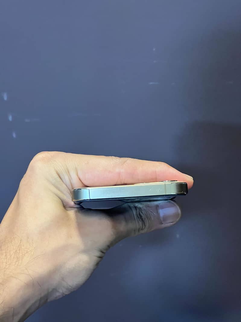 Apple iPhone 12 Pro 5