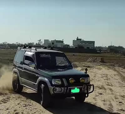 Mitsubishi Pajero Mini 1999