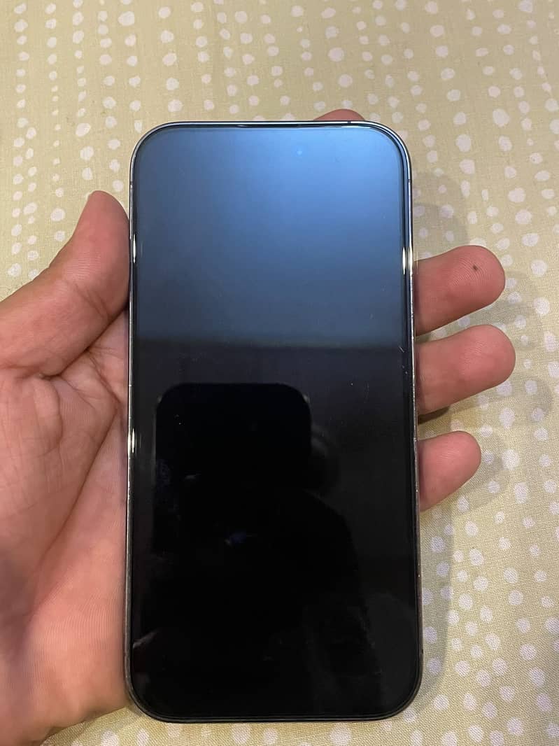 Apple iPhone 14 Pro 3