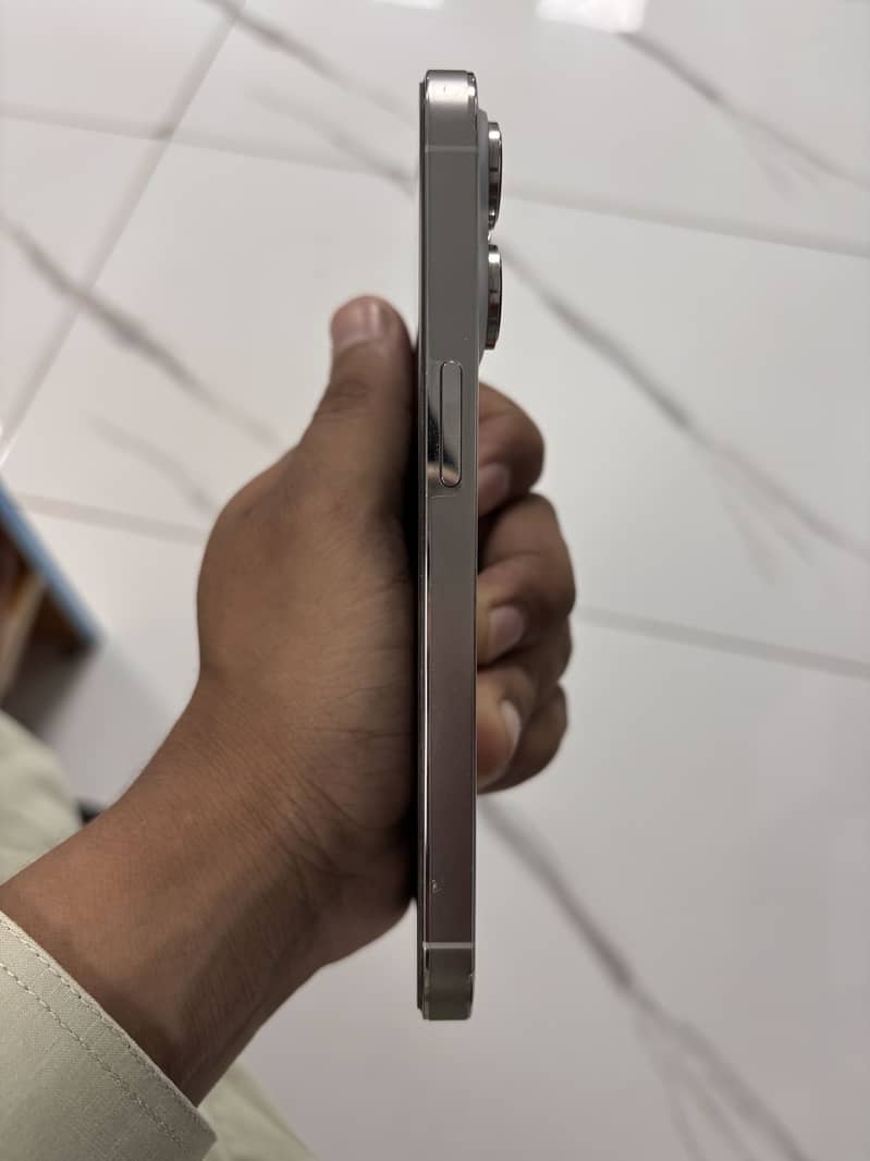 Iphone 14 pro 2