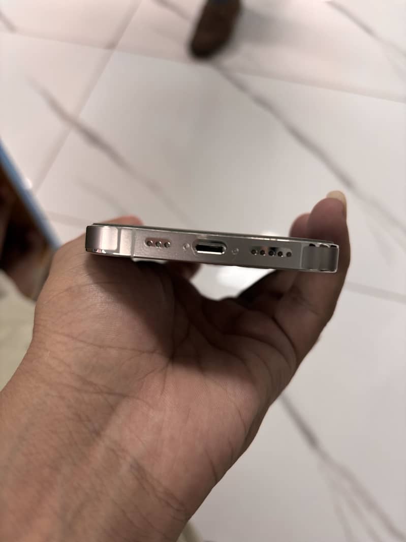 Iphone 14 pro 4