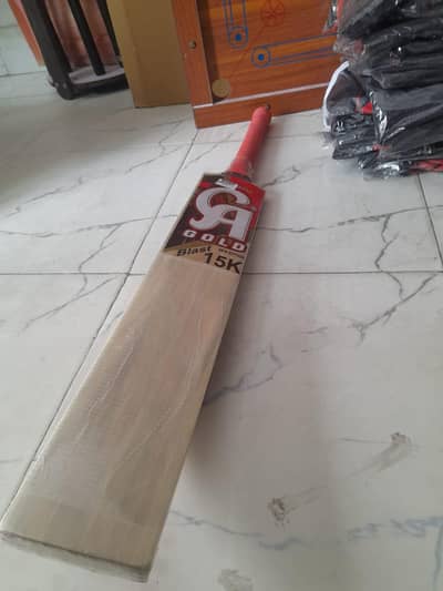 Ca gold /Kashmir willow hard Ball bat /call only this num: 03214981617