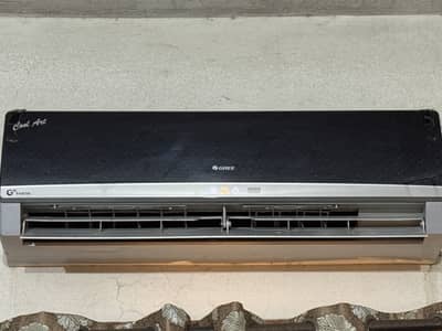 Gree 1 ton Inverter AC