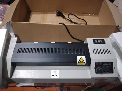 ( لیمینیشن مشین سائیز  ( اے تھری ( A3 Size ) Lamination Machine