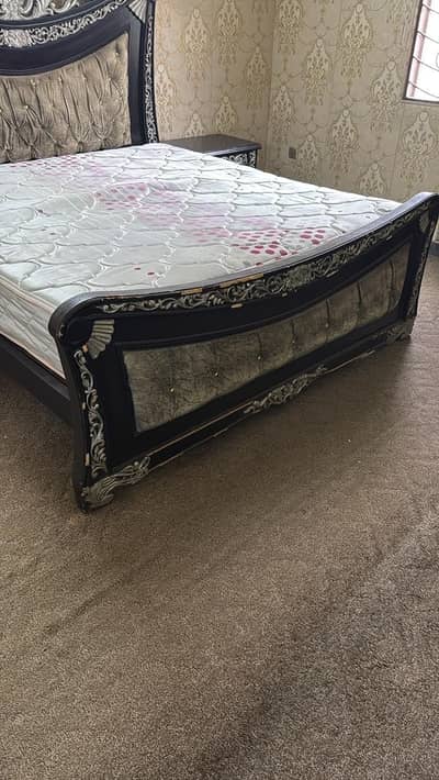 Bed set for sale