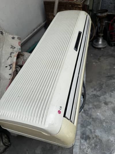 LG 1 ton working condition