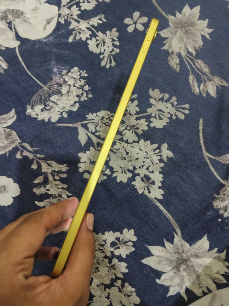 apple A 16 3