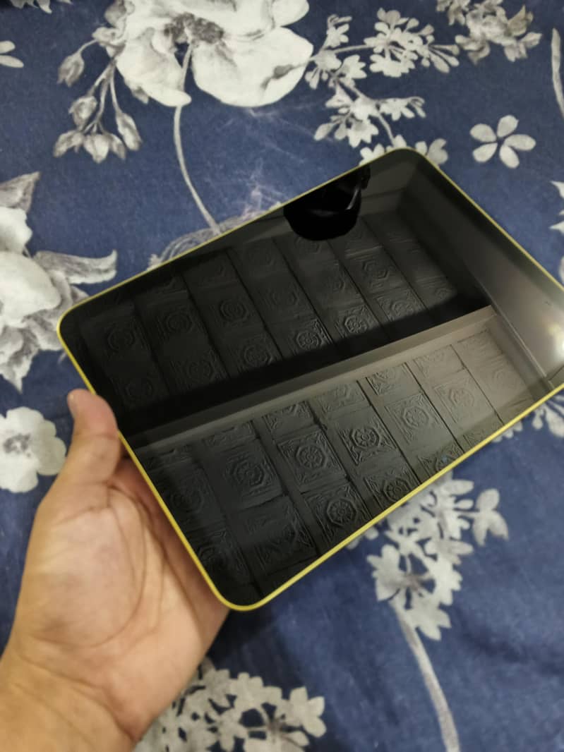 apple A 16 8