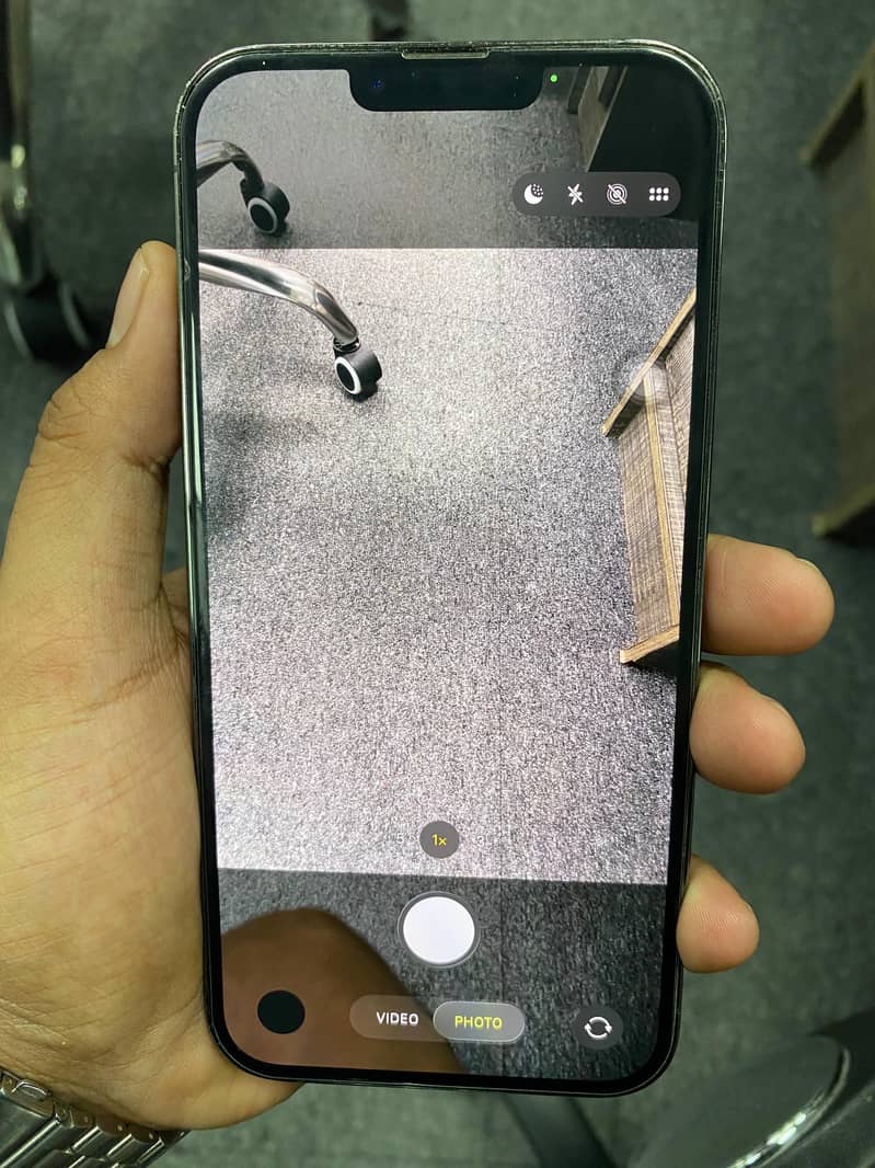 Apple iPhone 13 Pro Max 5