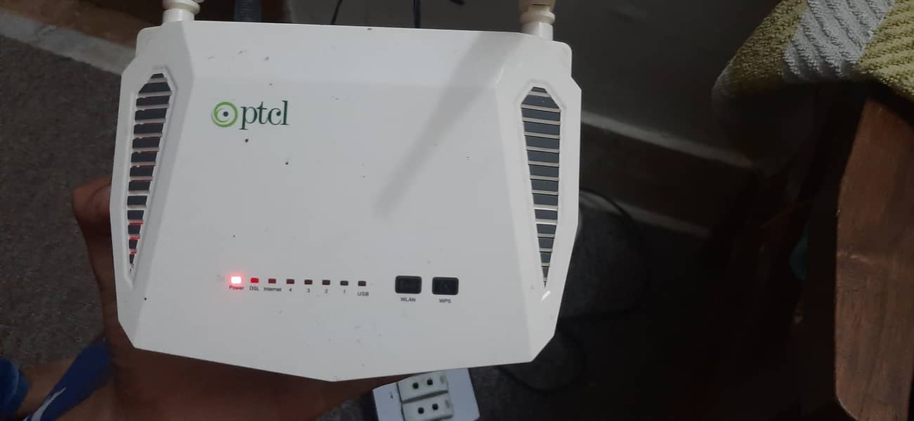 Fiberhome VDSL2 Modem 4