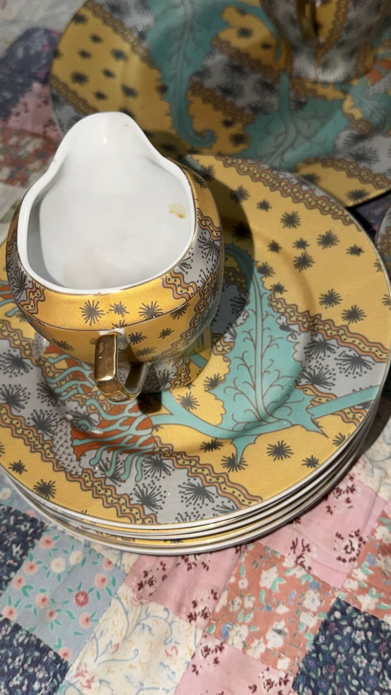 Tea set 1