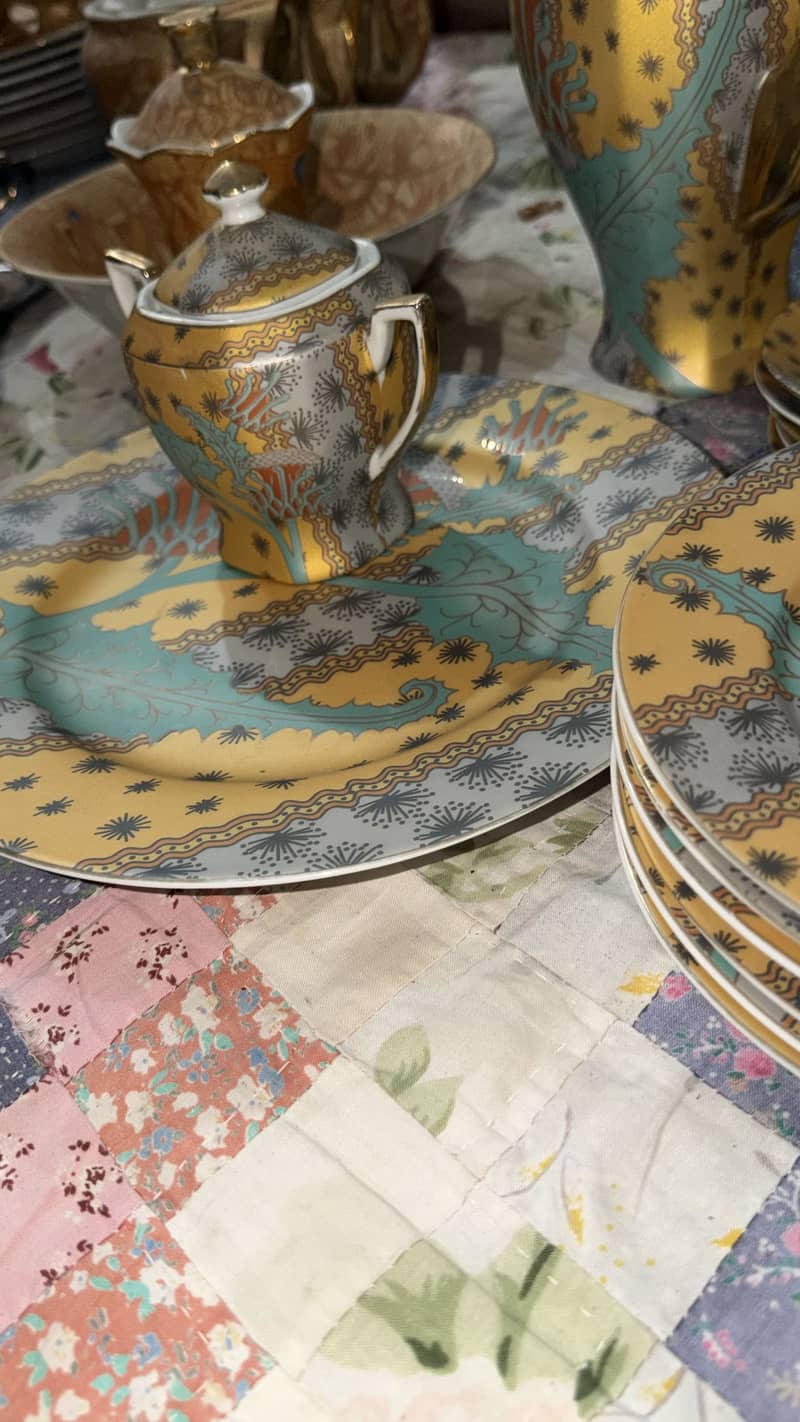 Tea set 4