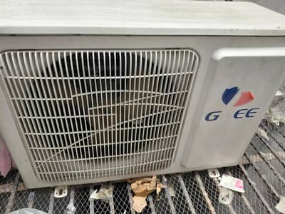 Gree split ac 1.5 ton in excellent working condition